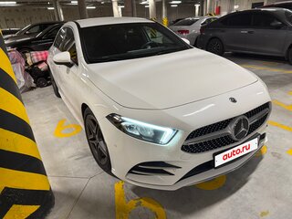 2019 Mercedes-Benz A-Класс 200 IV (W177), белый, 2400000 рублей, вид 3