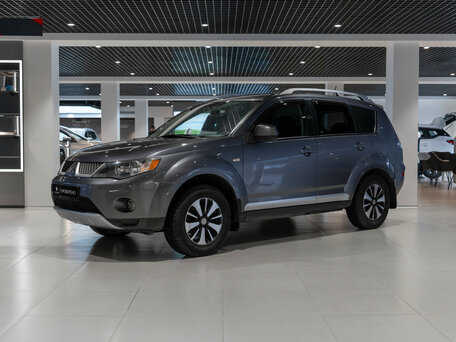 Mitsubishi Outlander II