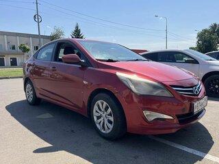 2016 Hyundai Solaris I Рестайлинг, красный, 530000 рублей, вид 4