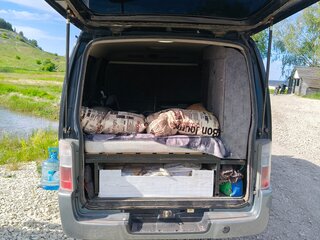 2002 Nissan Caravan IV (E25), чёрный, 900000 рублей, вид 4