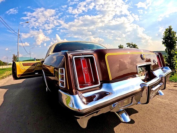 1976 Chrysler Cordoba I, коричневый, 8000000 рублей - вид 3