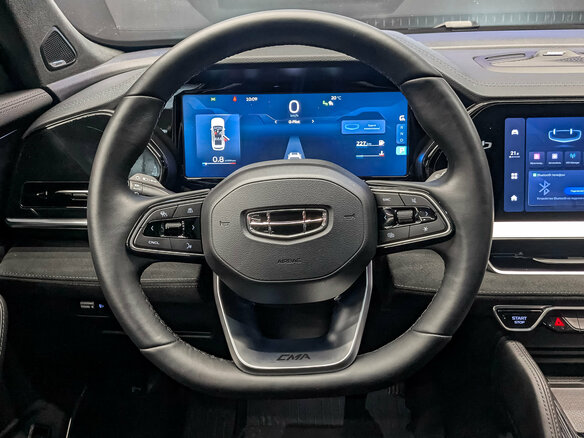 2025 Geely Monjaro I, серый, 3980000 рублей - вид 20