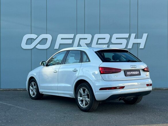 2016 Audi Q3 I (8U) Рестайлинг, белый, 1880000 рублей - вид 1