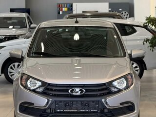 2026 Lada (ВАЗ) Granta I Рестайлинг, серебристый, 1118000 рублей, вид 1