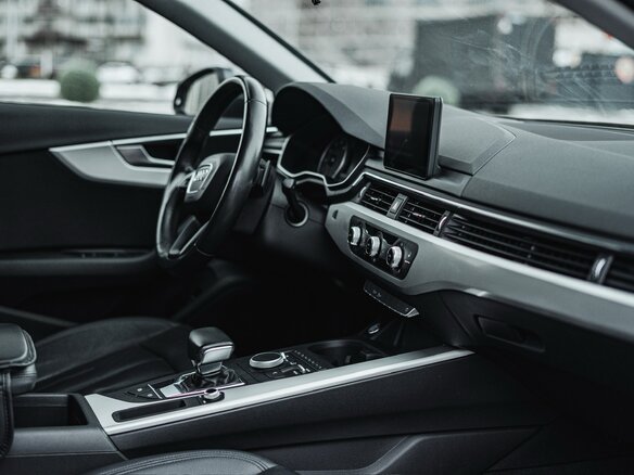 2017 Audi A4 V (B9), чёрный - вид 14