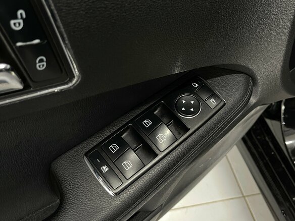2010 Mercedes-Benz E-Класс 200 5G-Tronic IV (W212, S212, C207), чёрный - вид 18