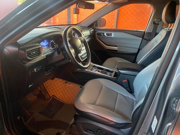 2021 Ford Explorer VI, серый, 3500000 рублей - вид 5