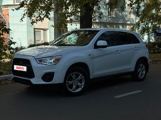 2014 Mitsubishi ASX I Рестайлинг, белый, 950000 рублей, вид 2