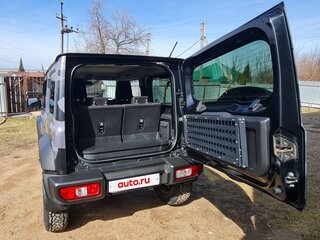 2020 Suzuki Jimny IV, чёрный, 2800000 рублей, вид 4