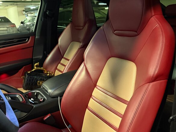 2020 Porsche Cayenne Coupé III, серый, 7000000 рублей - вид 8