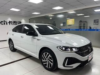 2022 Volkswagen Lavida III Рестайлинг, белый, 1550000 рублей, вид 3