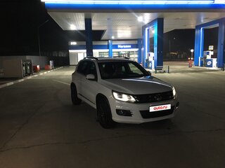2014 Volkswagen Tiguan I Рестайлинг, белый, 1550000 рублей, вид 1