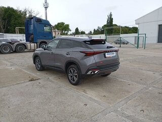 2024 Omoda C5 I Рестайлинг, серый, 1526004 рублей, вид 4