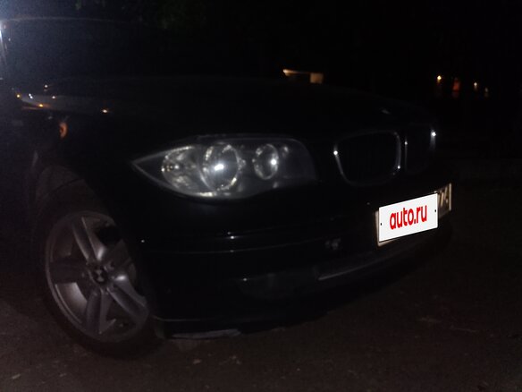 2010 BMW 1 серии 116i I (E81/E82/E87/E88) Рестайлинг, чёрный, 750000 рублей - вид 3