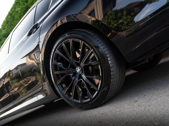 2019 BMW 7 серии Long 740Li xDrive VI (G11/G12) Рестайлинг, чёрный, 5198000 рублей - вид 15