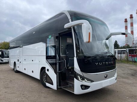 2024 Yutong ZK6128H, белый, 14900000 рублей, вид 1