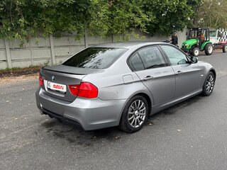 2009 BMW 3 серии 320i V (E90/E91/E92/E93) Рестайлинг, серый, 1100000 рублей, вид 3