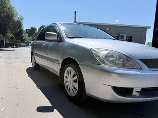 2006 Mitsubishi Lancer IX Рестайлинг, серебристый, 420000 рублей, вид 3
