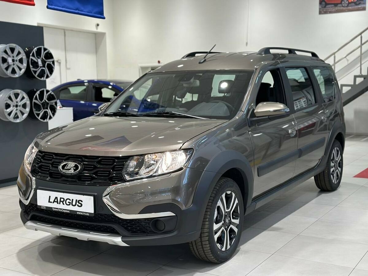 Открыть фотографии: Lada (ВАЗ) Largus I Рестайлинг