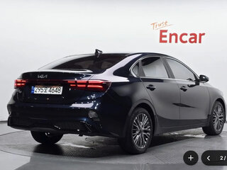 2022 Kia K3 II Рестайлинг, синий, 1350000 рублей, вид 3