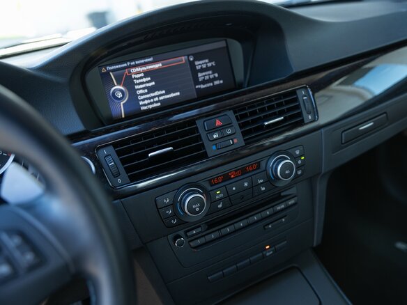 2011 BMW M3 IV (E90), синий, 4850000 рублей - вид 16