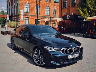 2022 BMW 6 серии Gran Turismo 640i xDrive IV (G32) Рестайлинг, чёрный, 6400000 рублей, вид 4