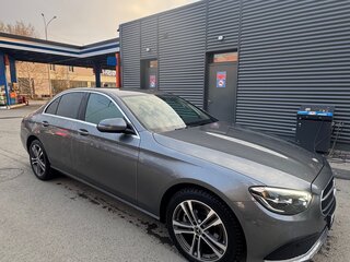 2021 Mercedes-Benz E-Класс 220 d V (W213, S213, C238) Рестайлинг, серый, 4550000 рублей, вид 2