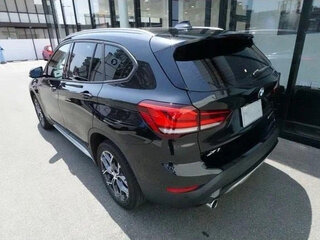 2022 BMW X1 18i sDrive II (F48) Рестайлинг, чёрный, 1799000 рублей, вид 3