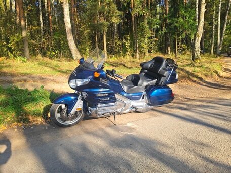 2006 Honda GL 1800 Gold Wing, синий, 900000 рублей, вид 1