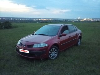 2008 Renault Megane II Рестайлинг, красный, 390000 рублей, вид 3