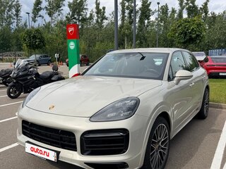 2020 Porsche Cayenne III, бежевый, 5555555 рублей, вид 2