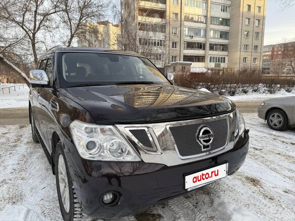 2011 Nissan Patrol VI (Y62), красный, 2000000 рублей - вид 1