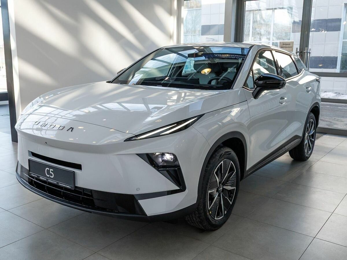 Открыть фотографии: Omoda C5 II