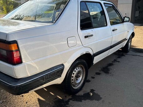 1989 Volkswagen Jetta II, белый, 97000 рублей, вид 2