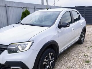 2020 Renault Logan Stepway II Рестайлинг, белый, 1200000 рублей, вид 3