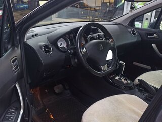 2017 Peugeot 408 I Рестайлинг, серый, 1220000 рублей, вид 4