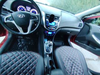 2012 Hyundai Solaris I, красный, 600000 рублей, вид 4