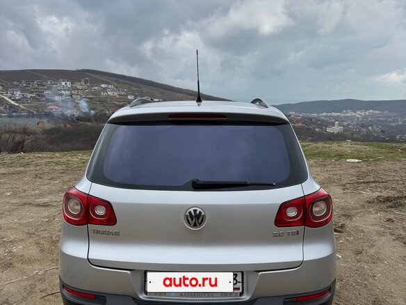 2009 Volkswagen Tiguan I, серебристый, 950000 рублей - вид 6