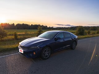 2020 Kia K5 III, синий, 2180000 рублей, вид 1