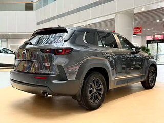 2023 Mazda CX-50, серый, 2300000 рублей, вид 5