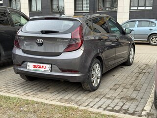 2014 Hyundai Solaris I Рестайлинг, серый, 830000 рублей, вид 4