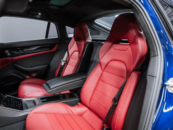 2025 Porsche Panamera GTS III, синий - вид 17