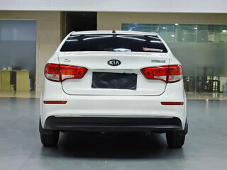 2015 Kia Rio III Рестайлинг, белый, 810111 рублей, вид 4