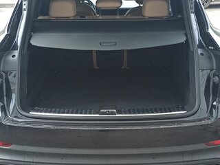 2019 Porsche Cayenne III, чёрный, 3850000 рублей, вид 5