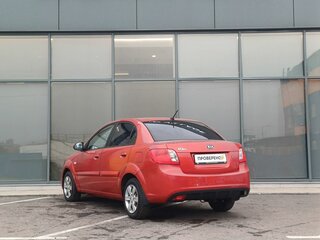 2009 Kia Rio II Рестайлинг, красный, 360000 рублей, вид 5
