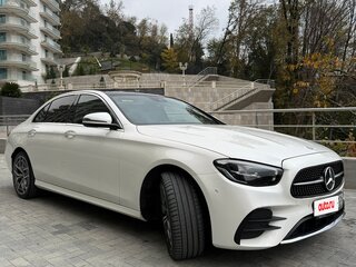 2021 Mercedes-Benz E-Класс 350 d V (W213, S213, C238) Рестайлинг, белый, 5200000 рублей, вид 3