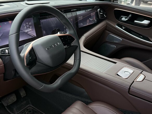 2024 Exeed VX I, чёрный, 5350000 рублей - вид 9