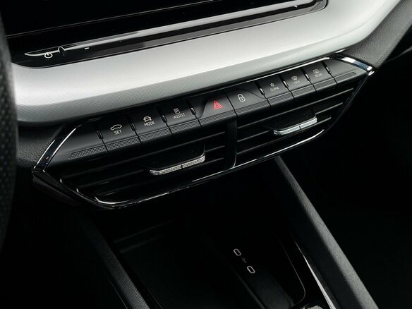 2021 Skoda Octavia IV (A8), белый, 1990900 рублей - вид 18