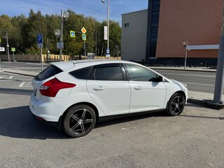 2011 Ford Focus III, белый, 600000 рублей, вид 4