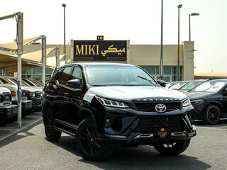2026 Toyota Fortuner II Рестайлинг, чёрный, 4850000 рублей, вид 1